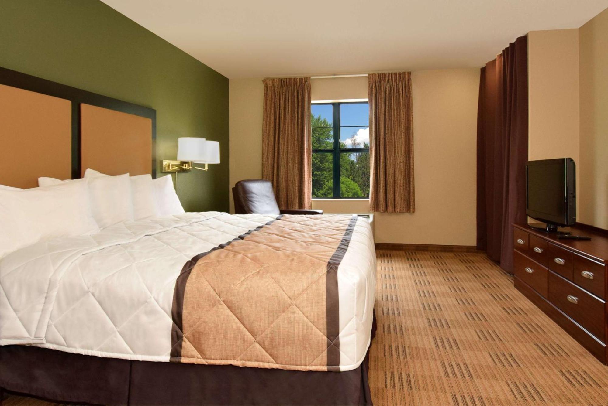 Extended Stay America Select Suites - Hartford - Манчестер Экстерьер фото